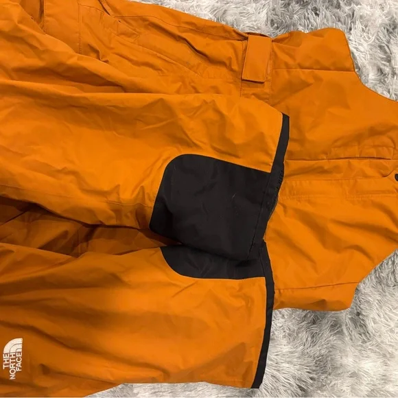The North Face Men's Orange Jumpsuit good conditions - Picture 6 of 7